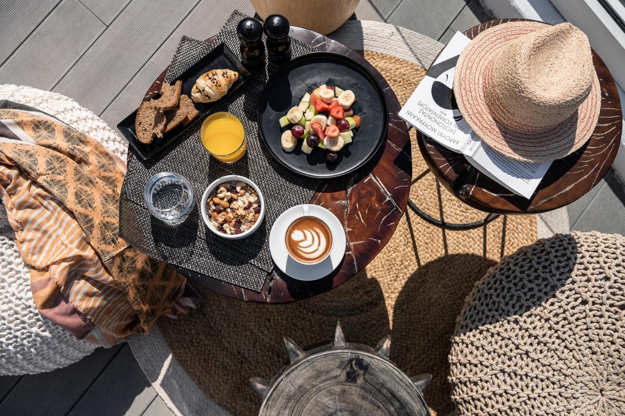 On The Rocks - Small Luxury Hotels Of The World (Adults Only) Imerovigli  Luaran gambar